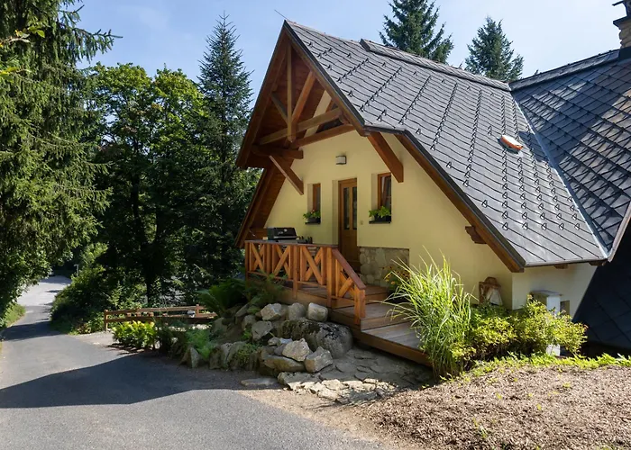 Hut 1 Apartment