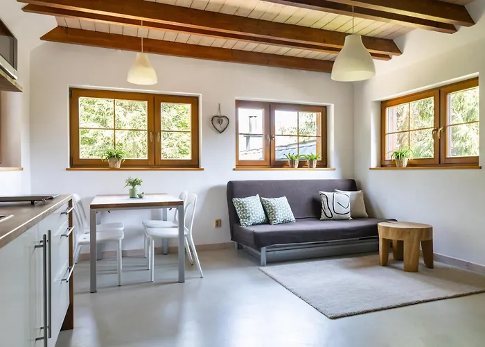 Apartment Hut 1 *