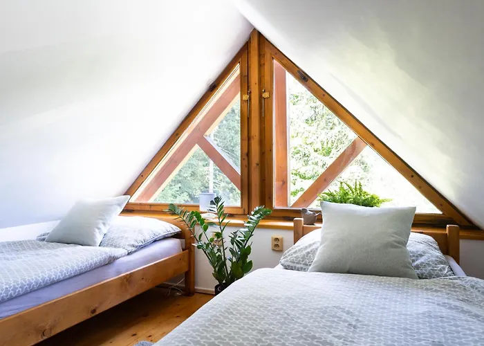 Hut 1 Apartment